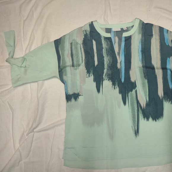 New York & Company tunic - Picture 2 of 4